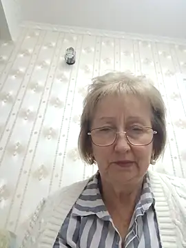 AlikaSwan5821 online show from November 14, 9:02 pm