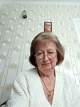 AlikaSwan5821 online show from March 19, 12:31 pm