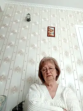 AlikaSwan5821 online show from March 26, 12:55 pm