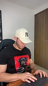 max valiant1 online show from March 22, 11:30 pm