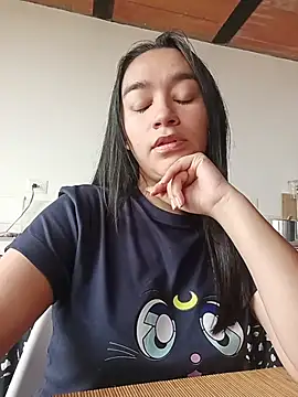 Williams Hera online show from November 14, 6:28 pm