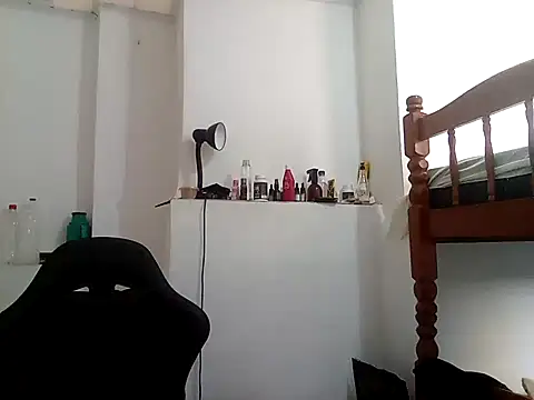 moreno25centimetro online show from October 5, 10:35 am