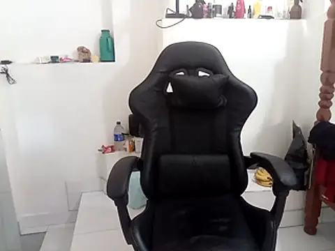 moreno25centimetro online show from October 15, 1:33 pm