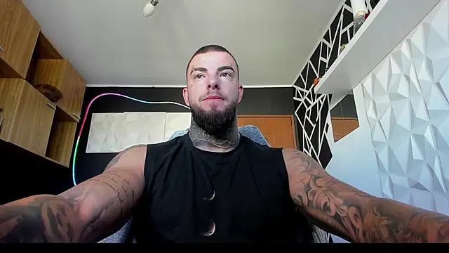 Snapshot of Chrisjordan66 chatting on September 20, 9:10 am Chrisjordan66 online show from September 20, 9:10 am