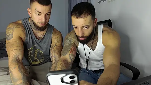 Snapshot of Chrisjordan66 chatting on October 7, 5:48 am Chrisjordan66 online show from October 7, 5:48 am