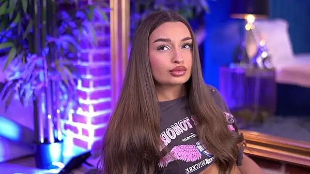 MillaSerene online show from November 28, 7:22 am