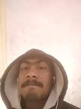 Snapshot of sexy_boy_47 chatting on November 18, 10:31 am sexy boy 47 online show from November 18, 10:31 am