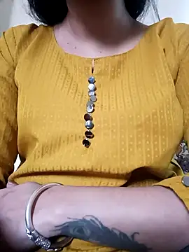 lovelysona11 online show from December 1, 7:24 am