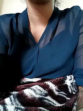 lovelysona11 online show from December 5, 7:06 am