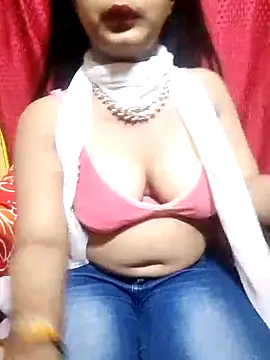 Snapshot of Babe_Doll04 chatting on September 28, 6:19 am Babe Doll04 online show from September 28, 6:19 am