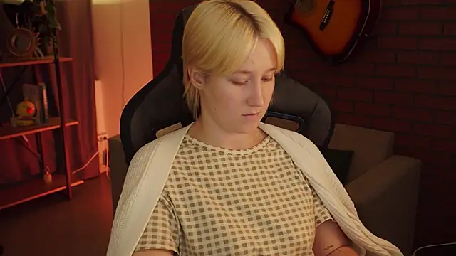 CinBellamy online show from September 26, 7:34 am