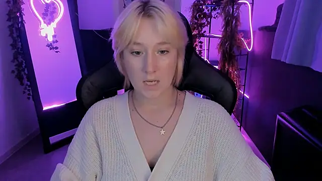 CinBellamy online show from October 14, 5:19 am