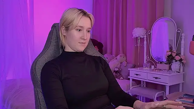 CinBellamy online show from November 3, 3:52 am