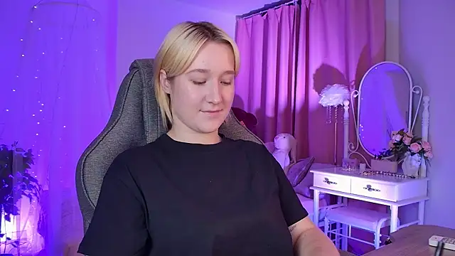 CinBellamy online show from November 12, 3:07 am