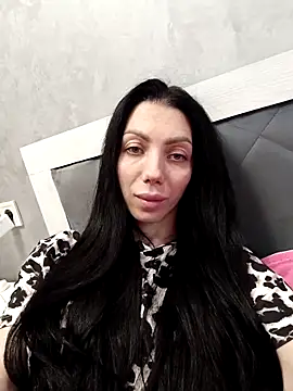 Snapshot of Princessa99885 chatting on March 2, 2:13 pm Princessa99885 online show from March 2, 2:13 pm