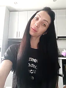 Snapshot of Princessa99885 chatting on May 12, 6:43 am Princessa99885 online show from May 12, 6:43 am