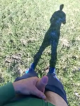 Snapshot of vercf14 chatting on April 7, 8:37 am vercf14 online show from April 7, 8:37 am