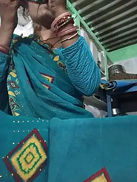 MISS LOVE 001 online show from September 20, 4:52 pm