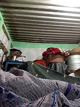 MISS LOVE 001 online show from January 12, 5:51 pm