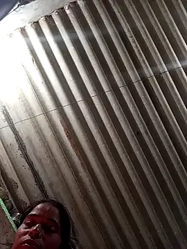 MISS LOVE 001 online show from January 31, 7:45 pm