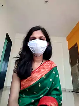 Shivani2002 online show from January 14, 9:26 am