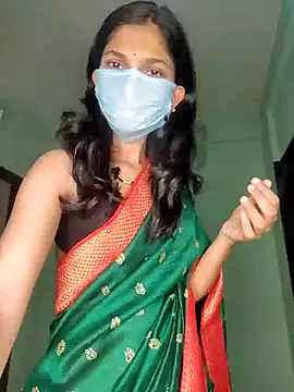 Shivani2002 online show from February 12, 1:22 am