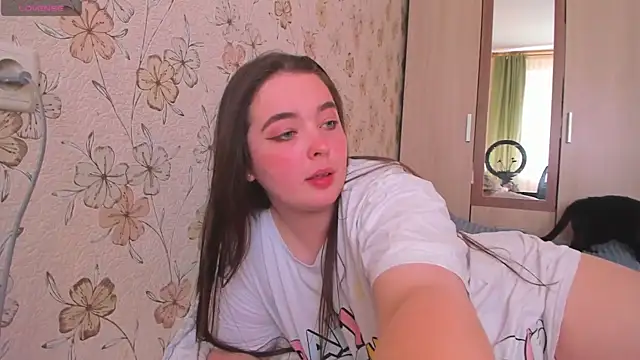 Alice next door online show from May 30, 11:18 am