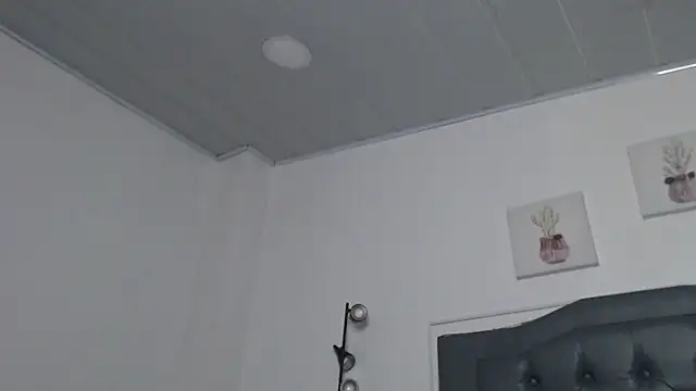 Giia Monroe online show from February 10, 1:59 pm