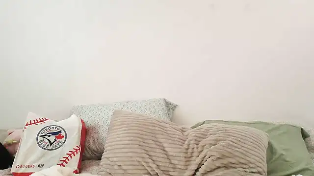 SparklingSoleil online show from October 17, 7:38 pm