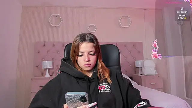 MadisonSky  online show from November 26, 12:50 pm