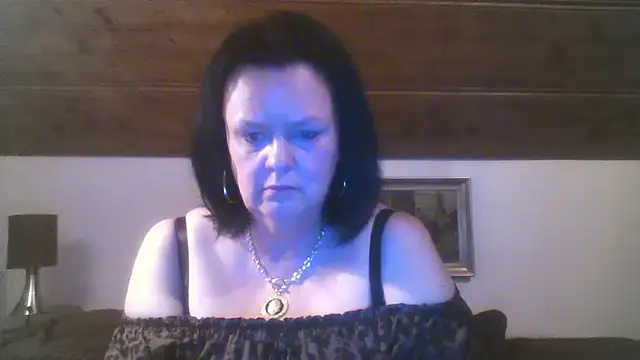 TiffanyMature online show from September 15, 8:20 pm