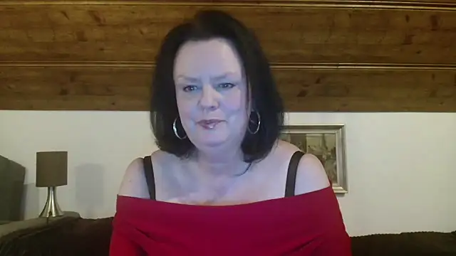 TiffanyMature online show from September 25, 8:23 pm