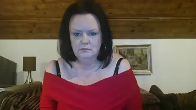 TiffanyMature online show from October 3, 9:23 pm