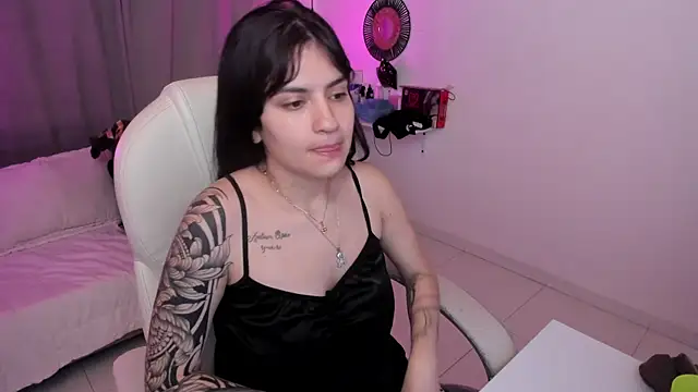 Snapshot of kurito_ chatting on October 8, 4:10 am kurito  online show from October 8, 4:10 am