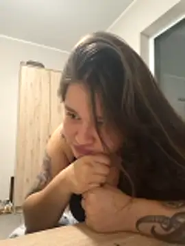 HOTCAKESRAW online show from February 10, 9:08 pm