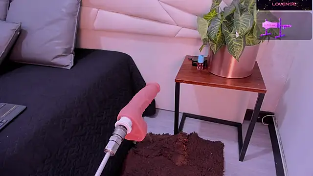 ValeriaJulio  online show from March 8, 2:04 am