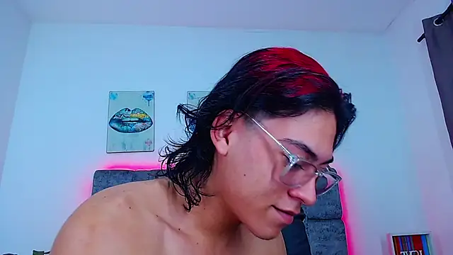 dirty model online show from October 12, 2:54 am