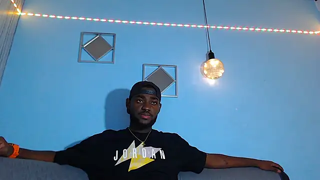 eebony stallion online show from February 24, 2:20 am