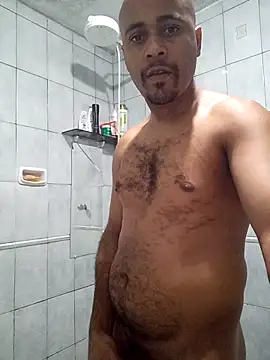 reisloko online show from November 13, 9:25 pm