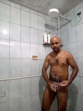 reisloko online show from November 22, 3:55 pm