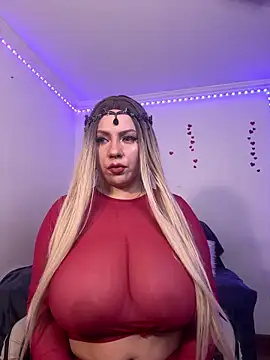 Snapshot of kattaleya14 chatting on March 10, 11:43 pm kattaleya14 online show from March 10, 11:43 pm