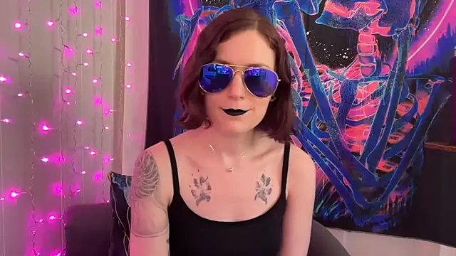 mistressannafoxx online show from September 17, 9:16 pm