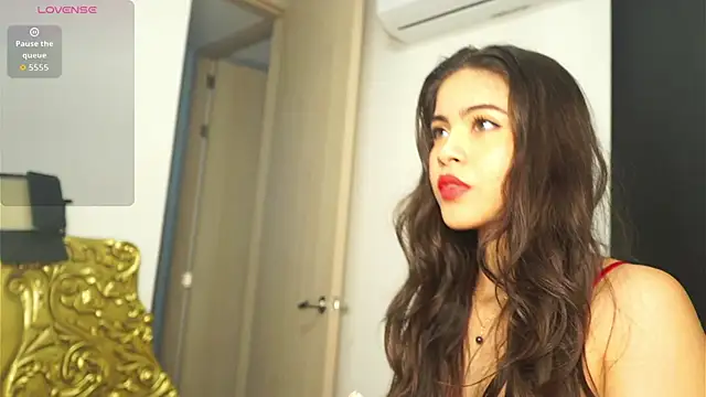 Snapshot of AKASHHAAA chatting on October 9, 10:08 pm AKASHHAAA online show from October 9, 10:08 pm