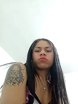 toxic sweet  online show from November 25, 5:07 am