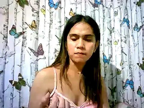 Snapshot of lexyyr17 chatting on September 9, 1:49 am lexyyr17 online show from September 9, 1:49 am