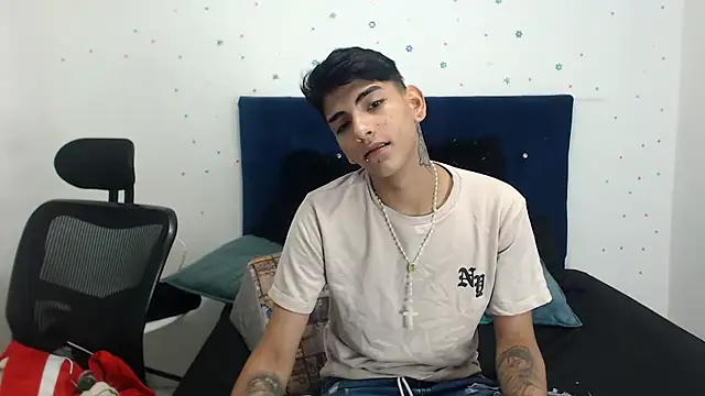 SkyAndSeth online show from October 9, 12:58 pm