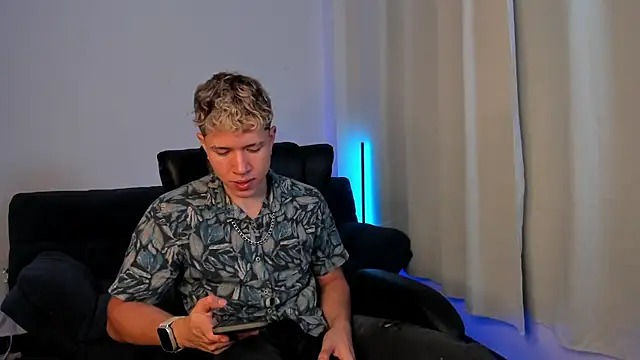 nathan blake online show from October 16, 8:32 pm