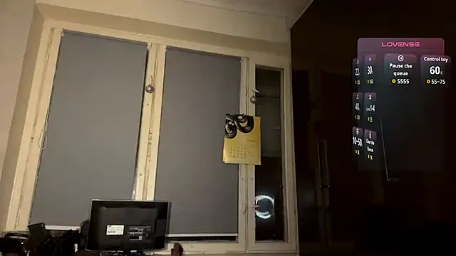 Snapshot of AlfredaBillegas chatting on October 6, 5:54 pm AlfredaBillegas online show from October 6, 5:54 pm