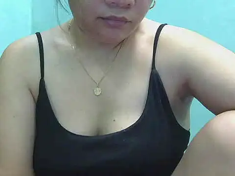 Snapshot of sexychubb101 chatting on February 8, 6:22 pm sexychubb101 online show from February 8, 6:22 pm