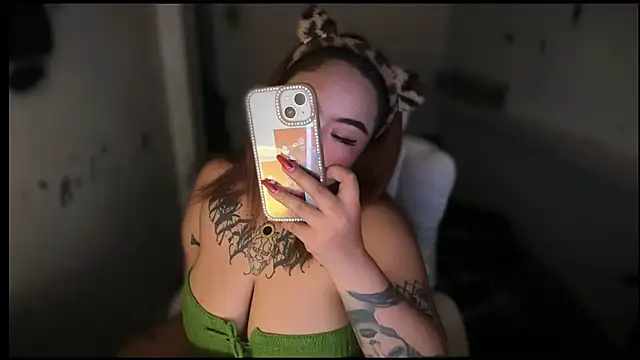 XXXKittyTingles online show from May 14, 6:42 am